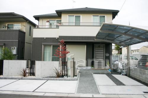 和風モダンデザインの新築セミクローズ外構 ファミリー庭園株式会社 京都店 ガーデンプラット 和風モダンデザインの新築セミクローズ外構 ファミリー庭園株式会社 京都店 ガーデンプラット