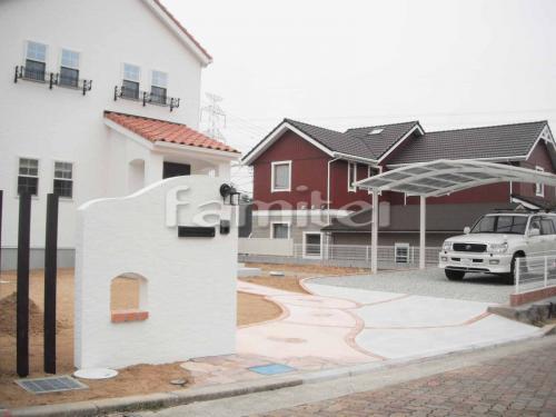 南欧風外構 真っ白の門柱が可愛い ファミリー庭園株式会社 兵庫店 ガーデンプラット