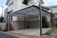 スタイリッシュなカーポート