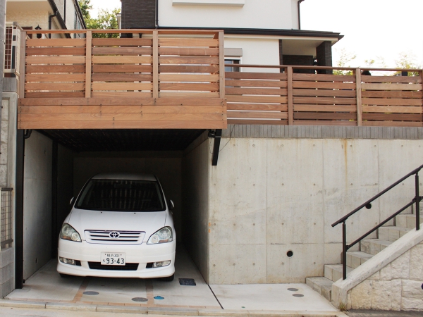 スカイデッキで地下車庫のルーフ 株式会社heal The Garden ガーデンプラット