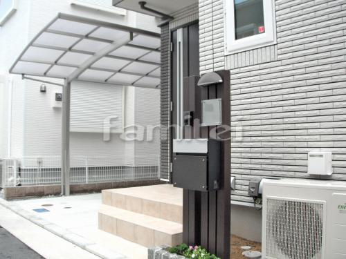 木製調の門柱とピンコロ石花壇のおしゃれな組合せ 尼崎市 ファミリー庭園株式会社 兵庫店 ガーデンプラット 木製調の門柱とピンコロ石花壇のおしゃれな組合せ 尼崎市 ファミリー庭園株式会社 兵庫店 ガーデンプラット