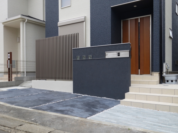黒コンクリートの駐車場 ソノダ建設株式会社 東京都 神奈川県 ガーデンプラット