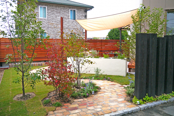 ガーデンリフォームで生き生きと庭仕事 Clumjure Garden Design Office ガーデンプラット