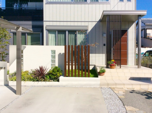 リビング前をお洒落に目隠し リフォーム外構 浜松市南区 M様邸 株式会社まろうど 浜松本店 浜松東店 磐田店 ガーデンプラット