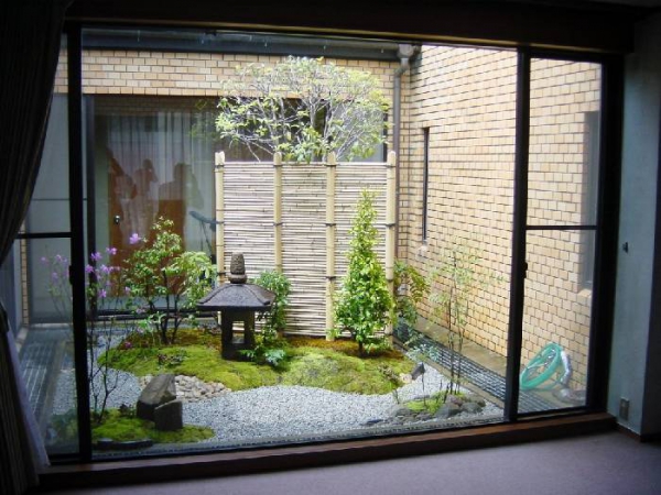 和風苔坪庭 株式会社千年翠 せんねんのみどり ガーデンプラット