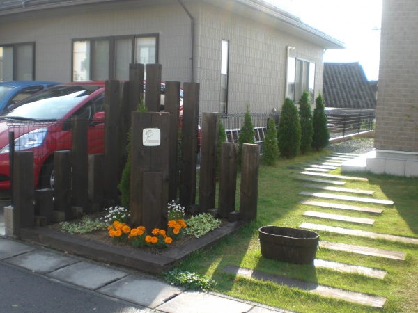 枕木のあるお庭 株式会社アイ スタイル ガーデンプラット 枕木のあるお庭 株式会社アイ スタイル ガーデンプラット