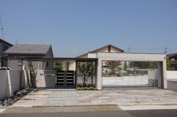 平屋の住友林業の家 現代数奇屋造り を実現した外構 株式会社wise ガーデンプラット