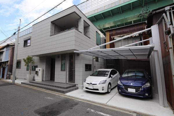 機能性と納まりで選んだ2台用カーポート D S Casa ディーズカーサ D S Garden ディーズガーデン ガーデンプラット